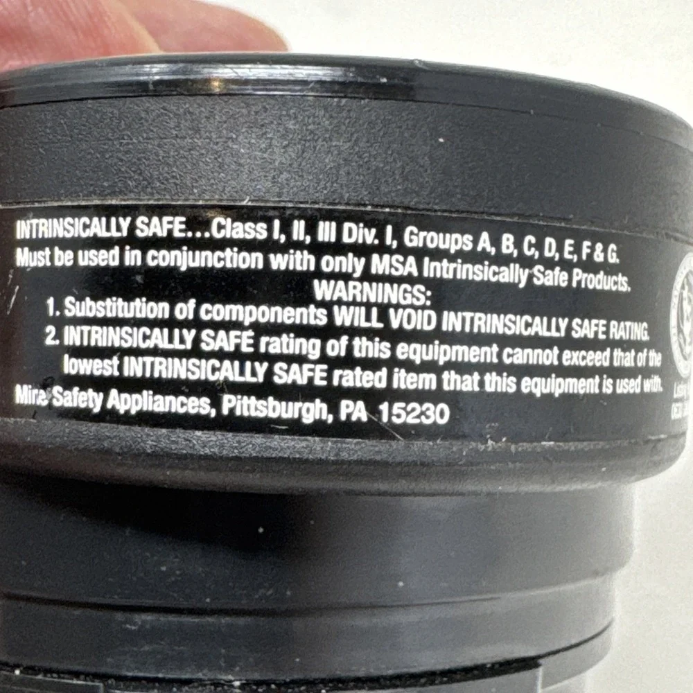 MSA Voice Amplifier Gas Mask‎ Scuba Black 9V Battery Powered
